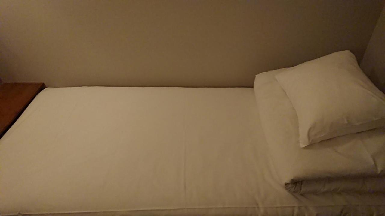 Guest House Yadomaru Osaka Eksteriør billede